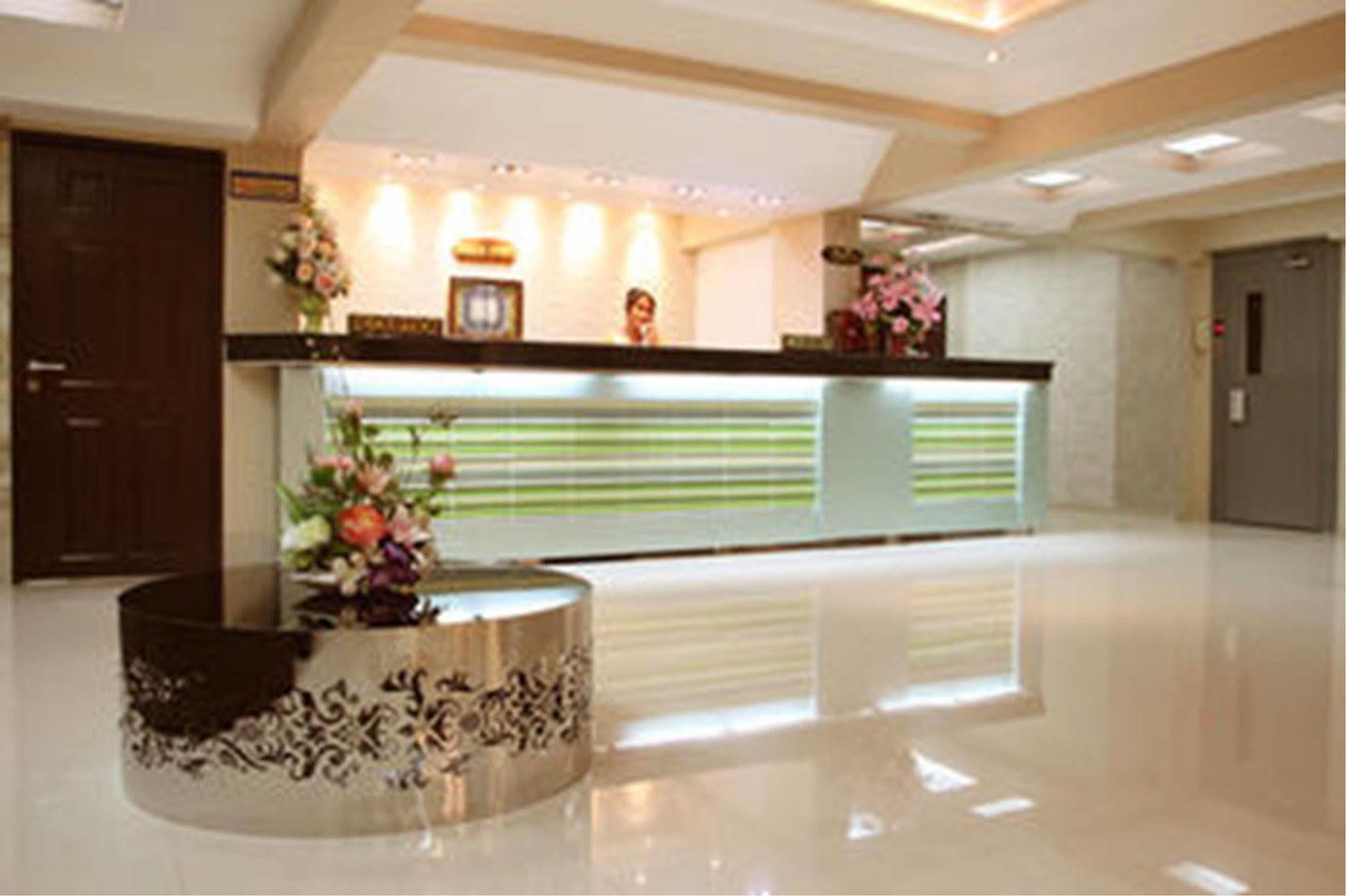 Visiting Card Hotel & Resort Bangkok Eksteriør bilde